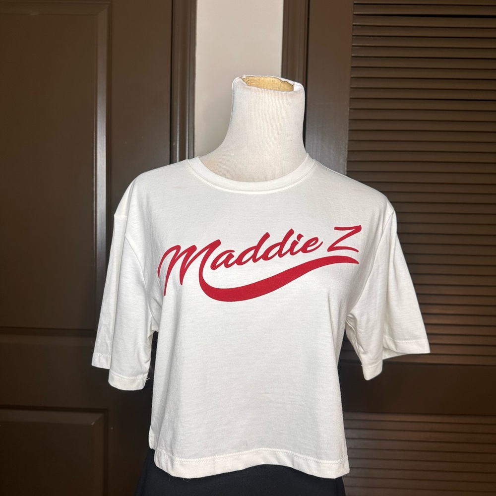 NWOT. FABLETICS | Maddie Z Crop Top